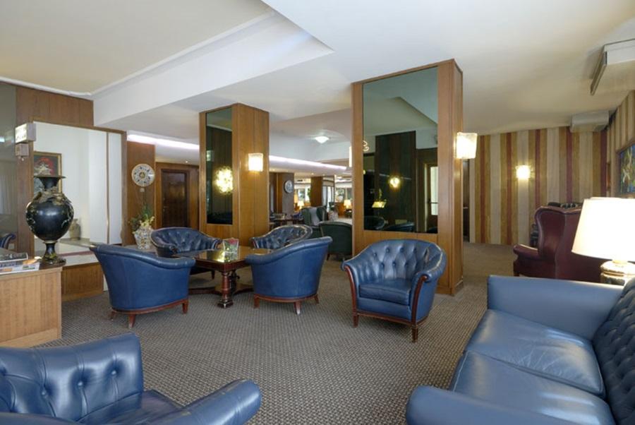 Hotel Delta Florence Каленцано Екстер'єр фото