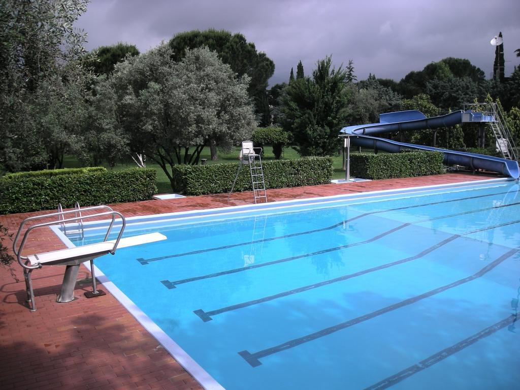 Hotel Delta Florence Каленцано Екстер'єр фото